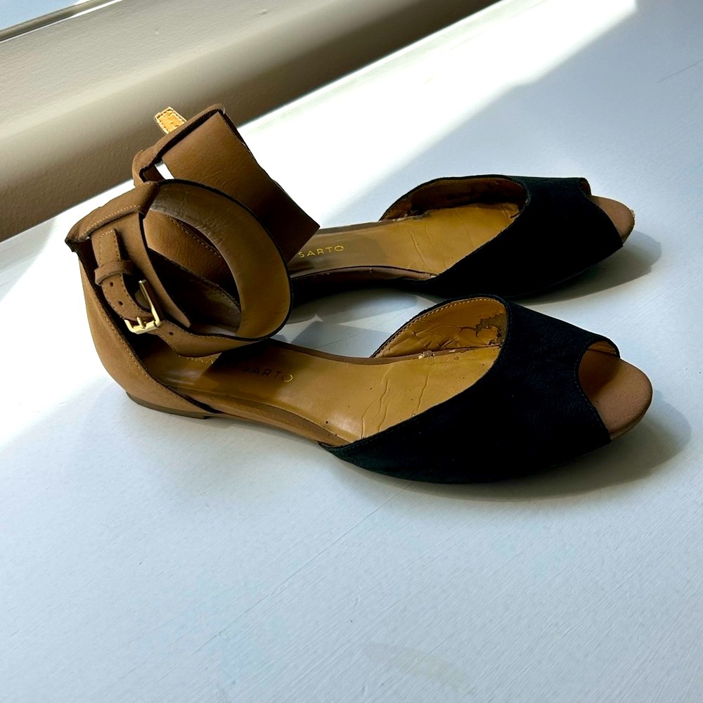 Franco Sarto Black and Tan Minimalist Sandals